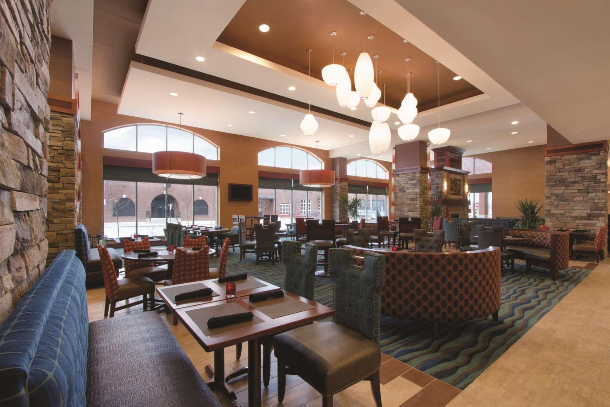 Hilton Garden Inn Oklahoma City/Bricktown Exteriör bild
