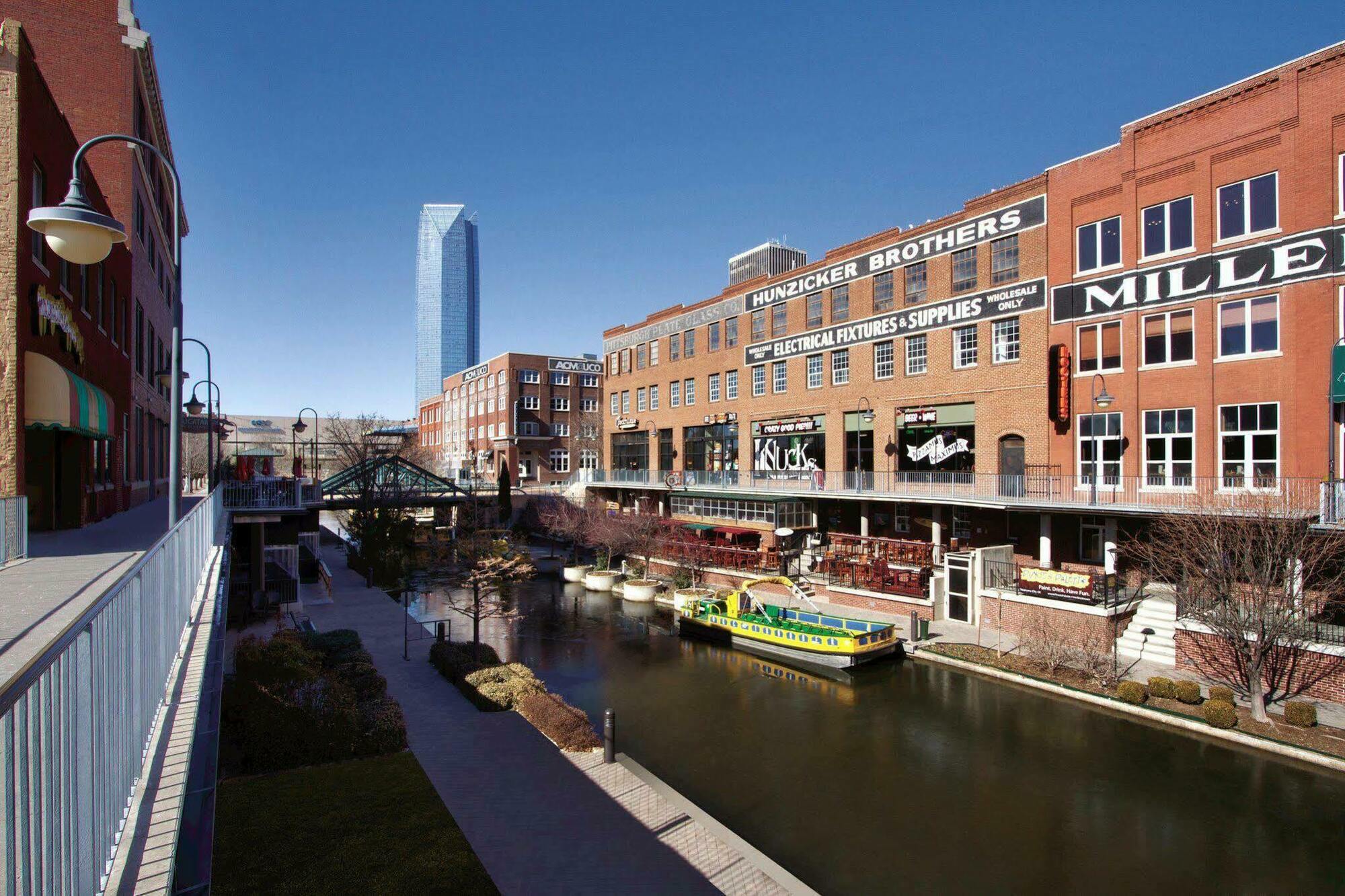 Hilton Garden Inn Oklahoma City/Bricktown Exteriör bild
